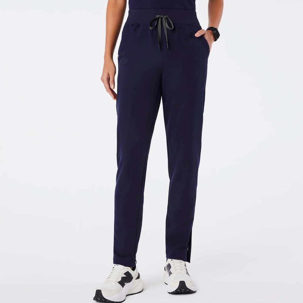 FIGS Navy LIMITED EDITION Bristol Scrub Pants • M